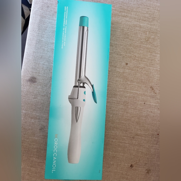 Moraccanoil curling iron